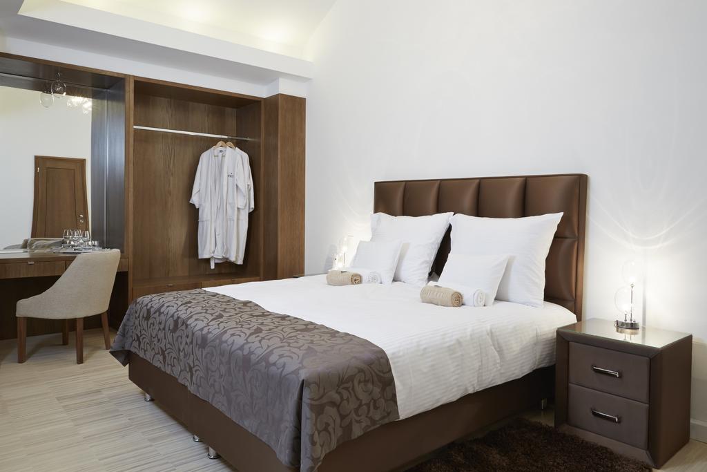 Botrytis Borhotel Mad Room photo